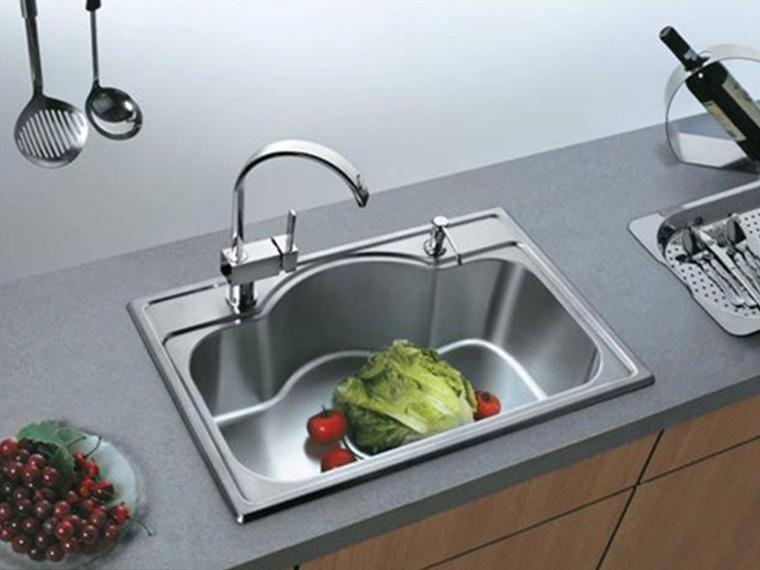 裝修時(shí)如何選擇不銹鋼水槽？趕緊get !